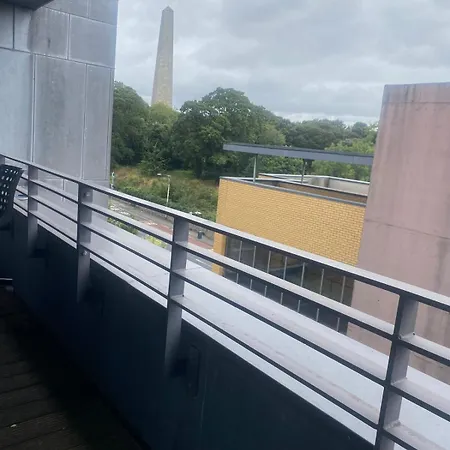 Stylish Rooftop River Liffey View *